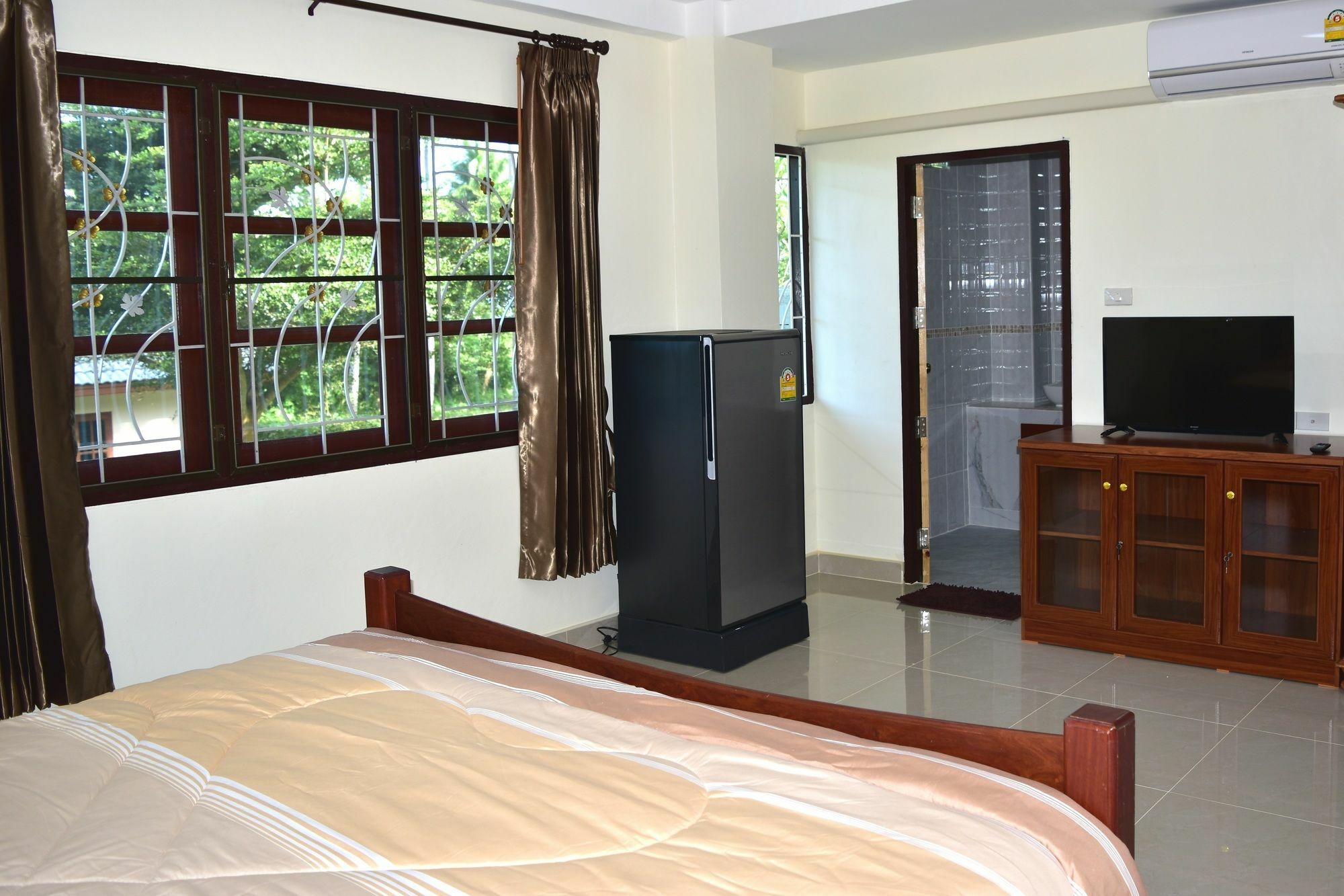 Kate House Bangsaphan Bang Saphan Dış mekan fotoğraf